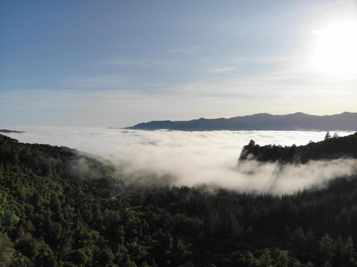 Golden Bay Glamping Hotel Takaka Exterior foto